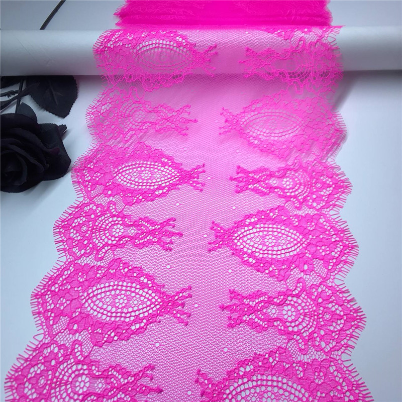 Rosa fluorescente cílios renda - Embroidery Workshop avaliação e preço