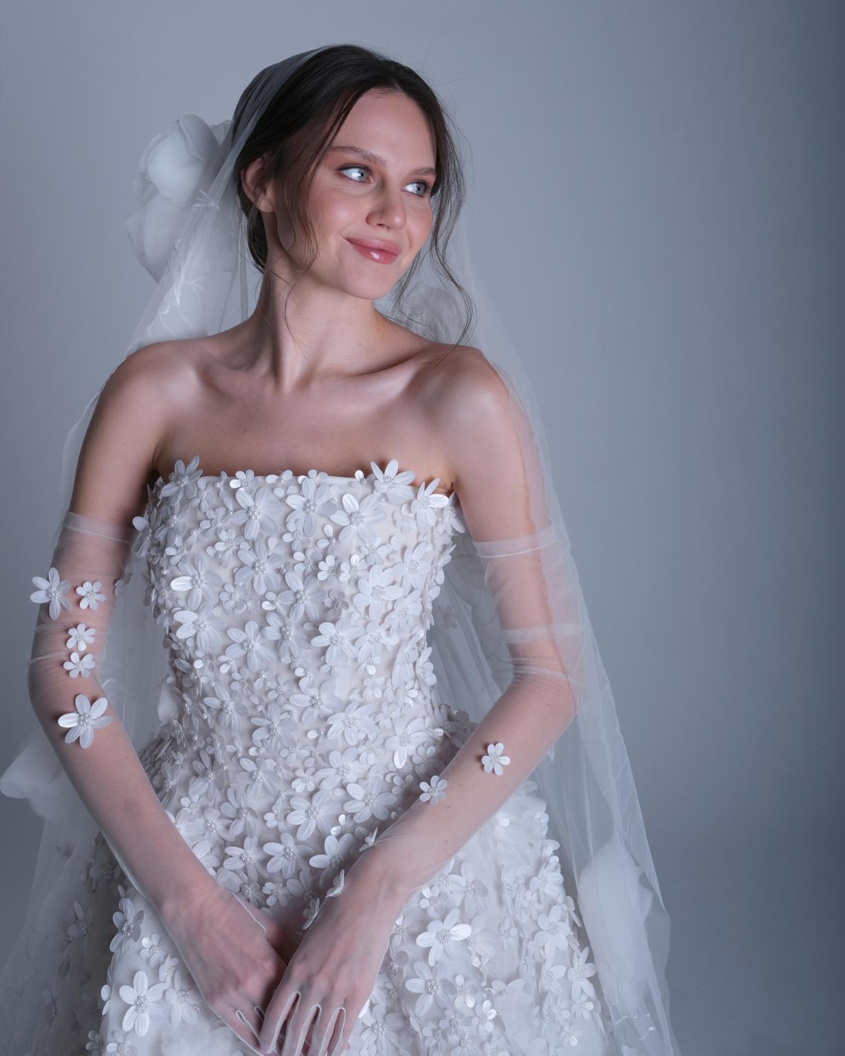 Vestido de Noiva LumiGown 2026 - Embroidery Veil avaliação e preço