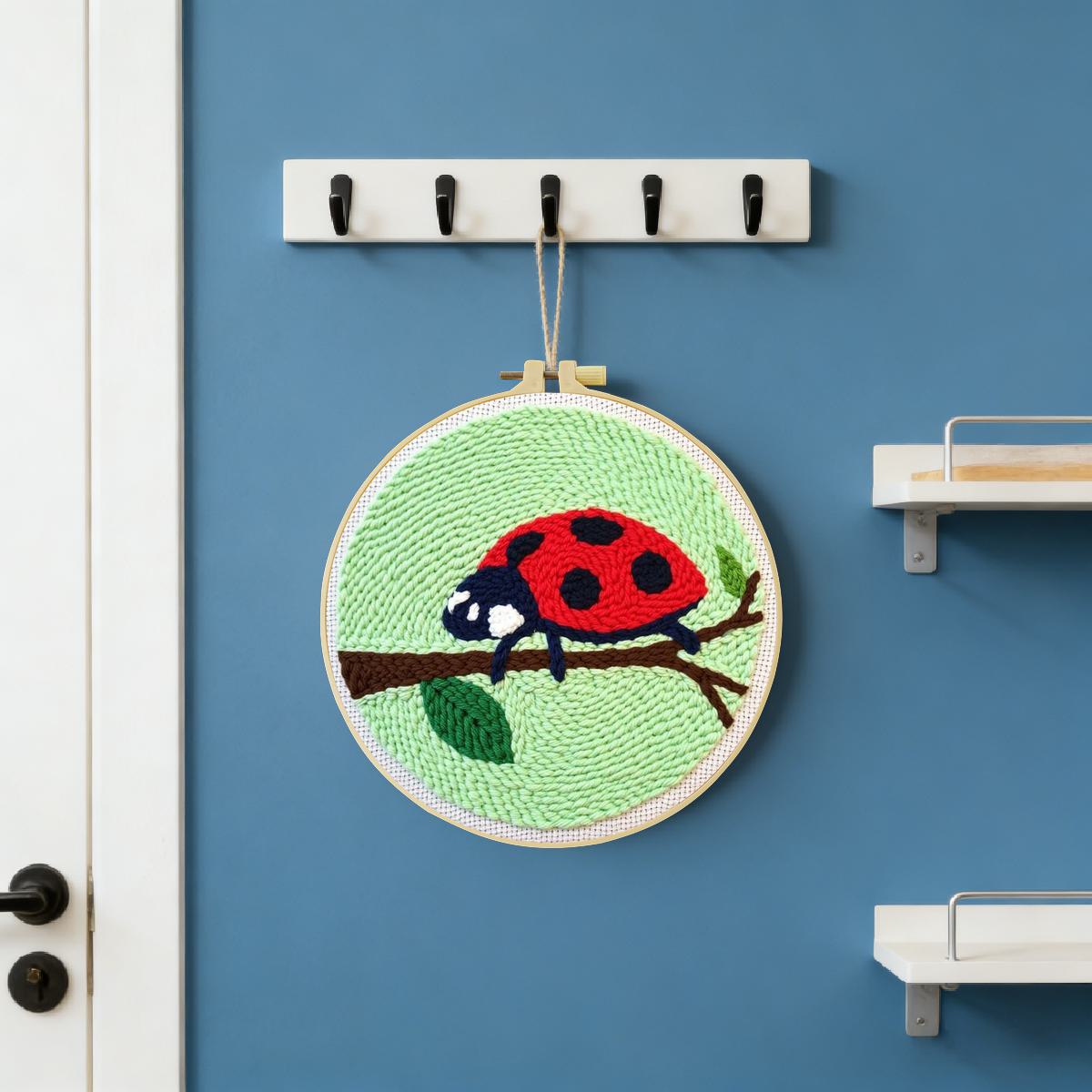 Kit de Bordado Punch Needle Jo - Embroidery Lady Bug avaliação e preço