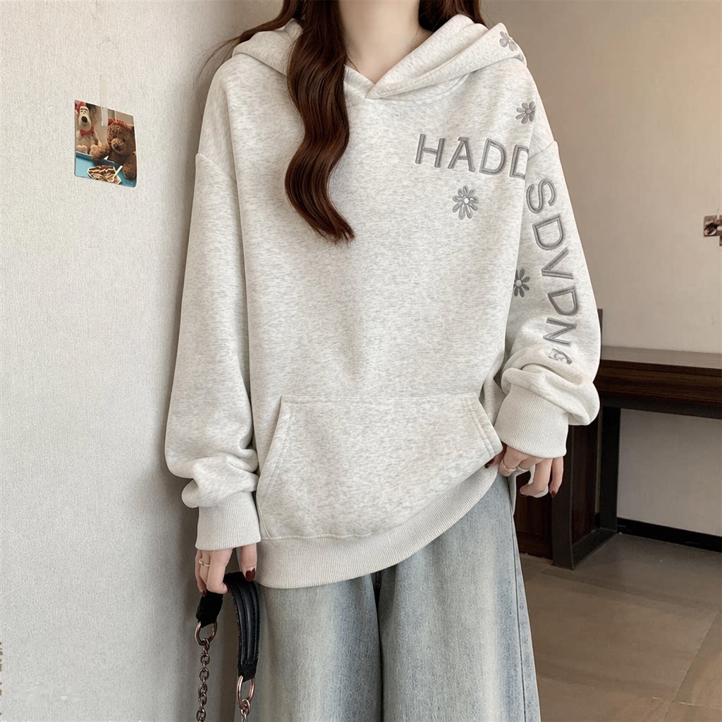 Moletom Feminino Liso com Capu - Embroidery Letter N avaliação e preço